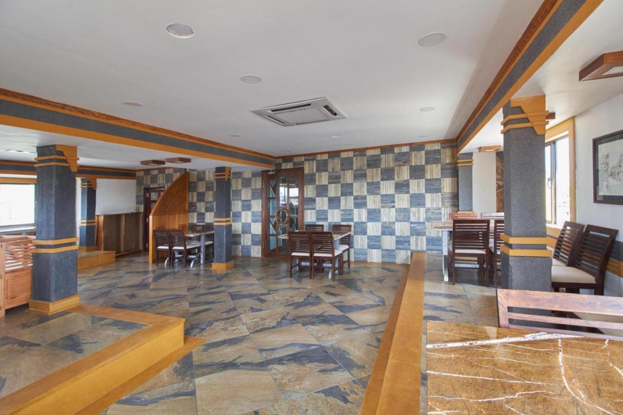 Hotel Mart View Kochi Dış mekan fotoğraf