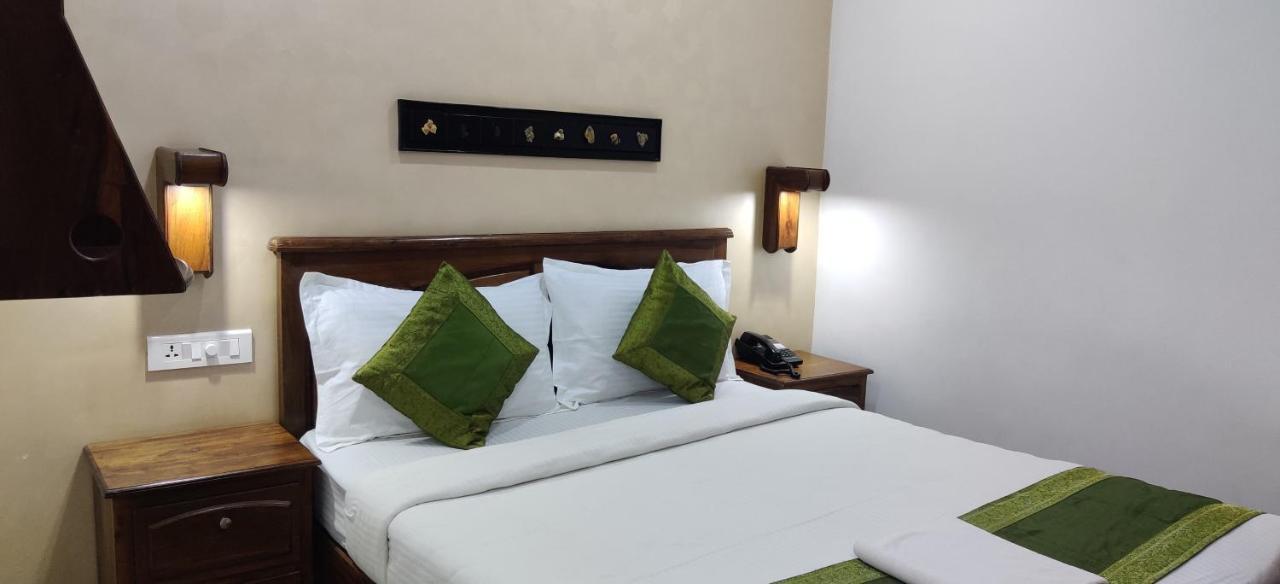 Hotel Mart View Kochi Dış mekan fotoğraf