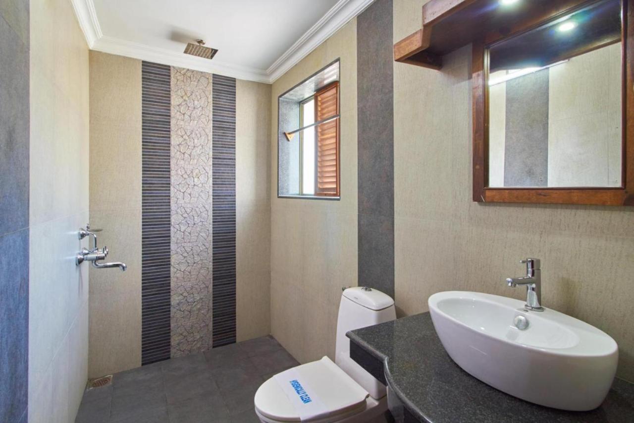 Hotel Mart View Kochi Dış mekan fotoğraf