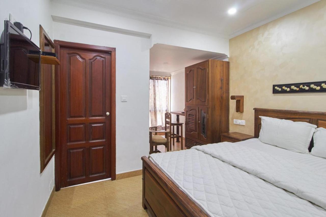 Hotel Mart View Kochi Dış mekan fotoğraf