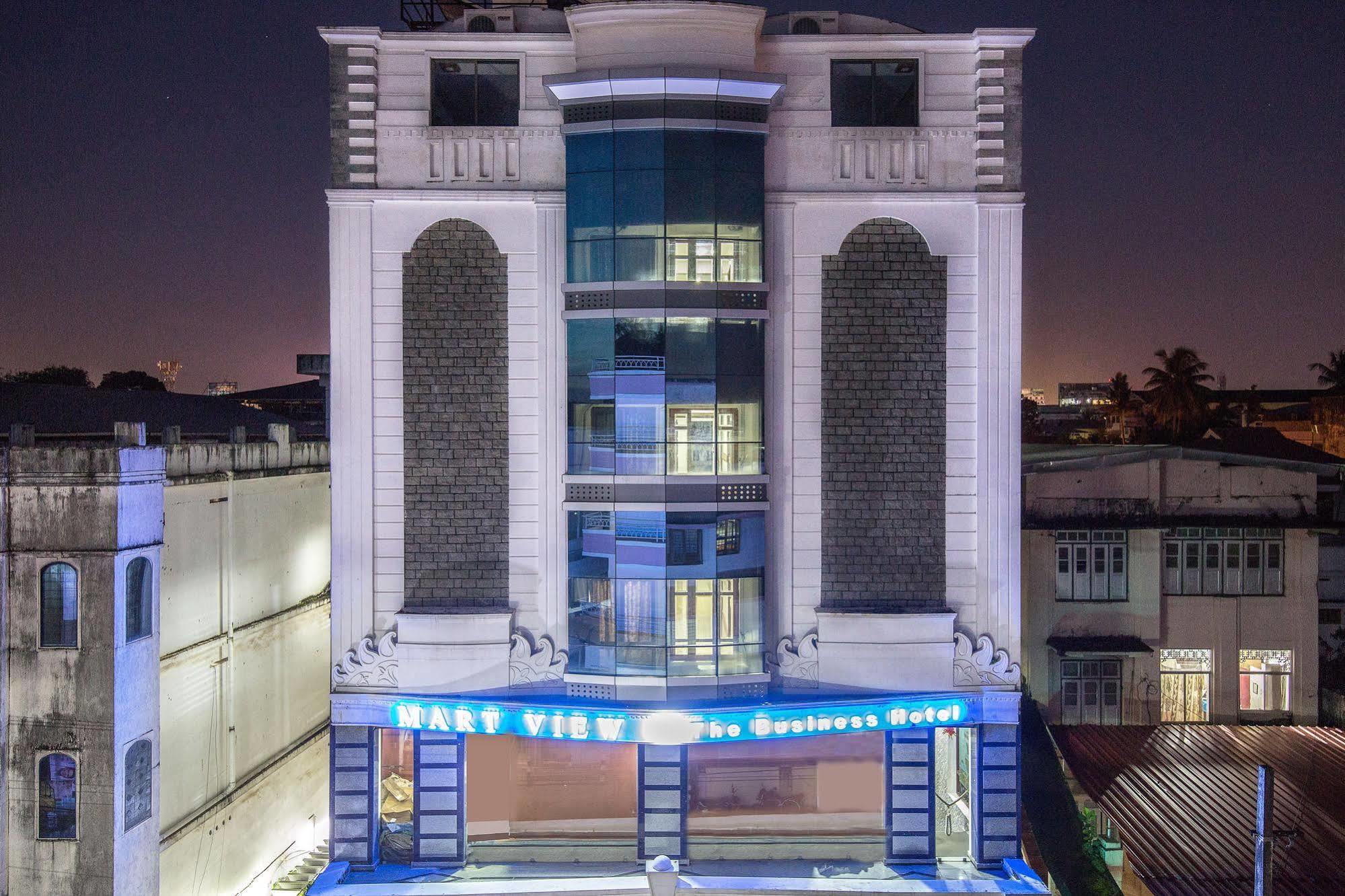 Hotel Mart View Kochi Dış mekan fotoğraf