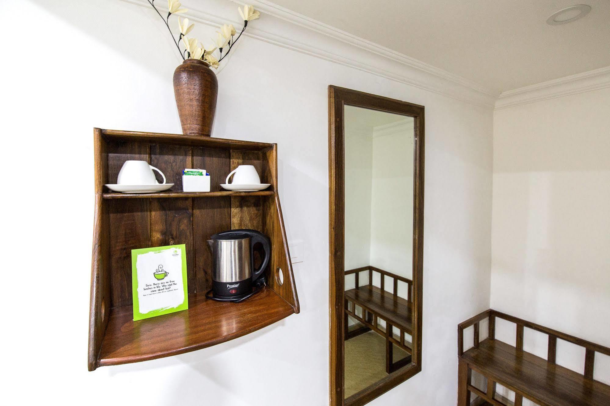Hotel Mart View Kochi Dış mekan fotoğraf
