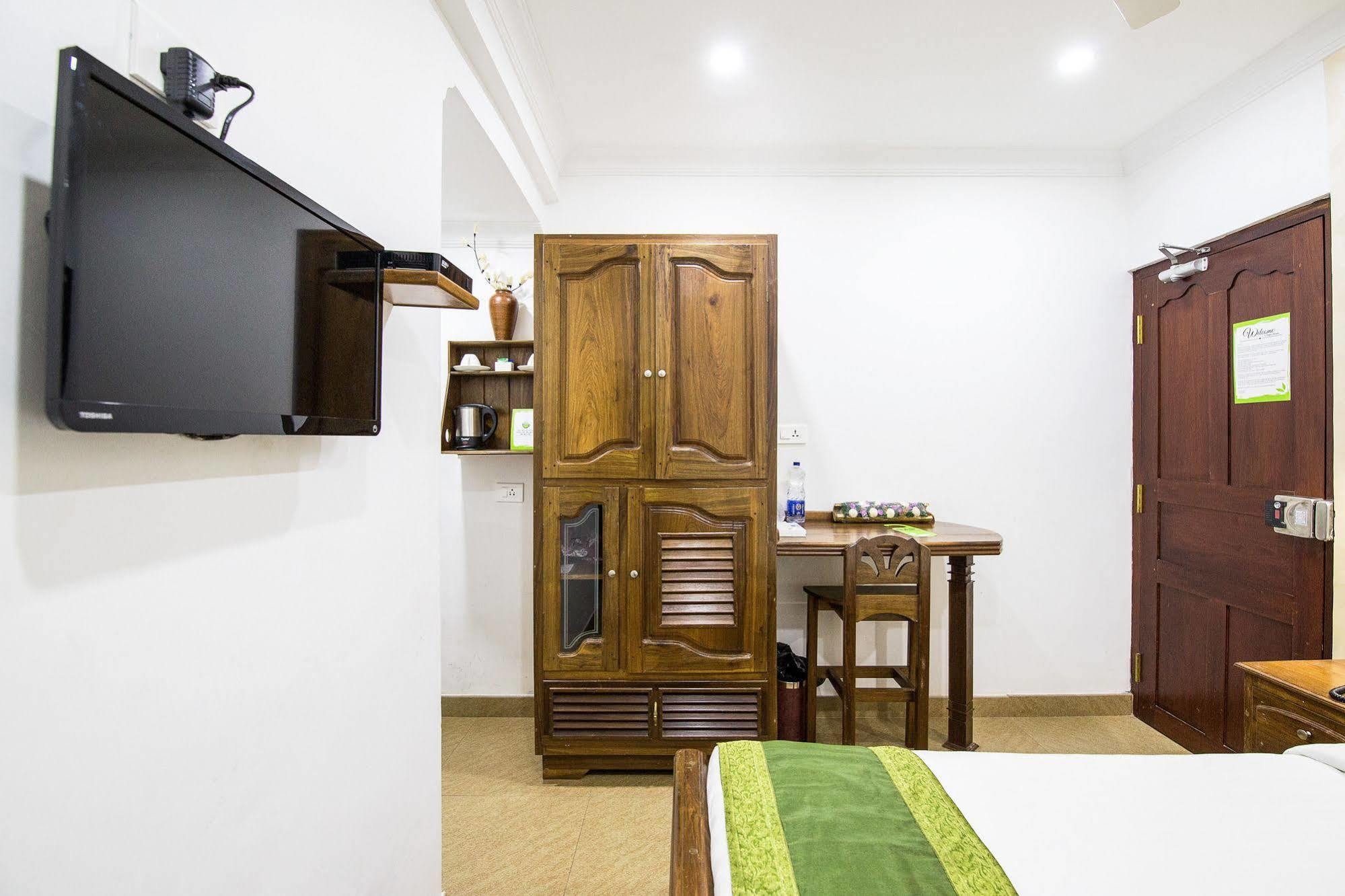 Hotel Mart View Kochi Dış mekan fotoğraf